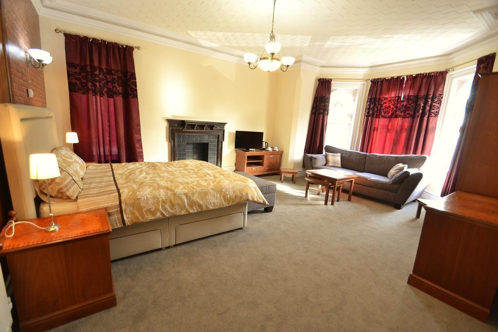 מנצ'סטר The Milverton Hotel מראה חיצוני תמונה